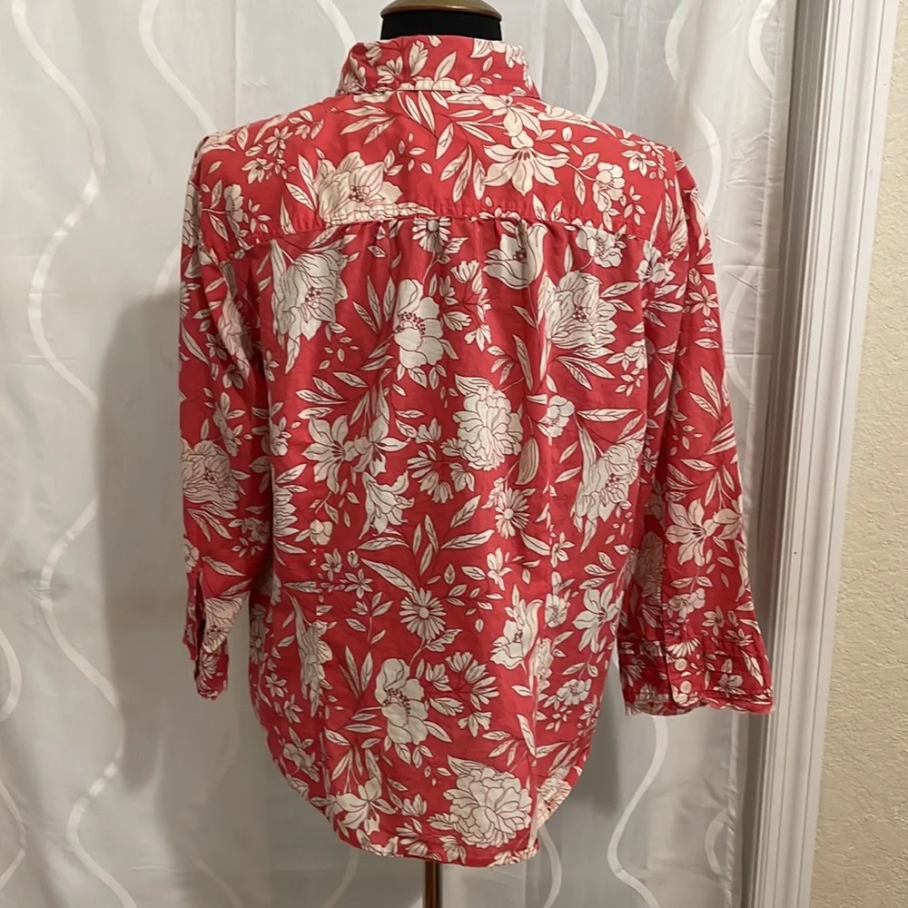Van Heusen Coral & Beige Floral Print Button Down Blouse, Size XL - Picture 5 of 8
